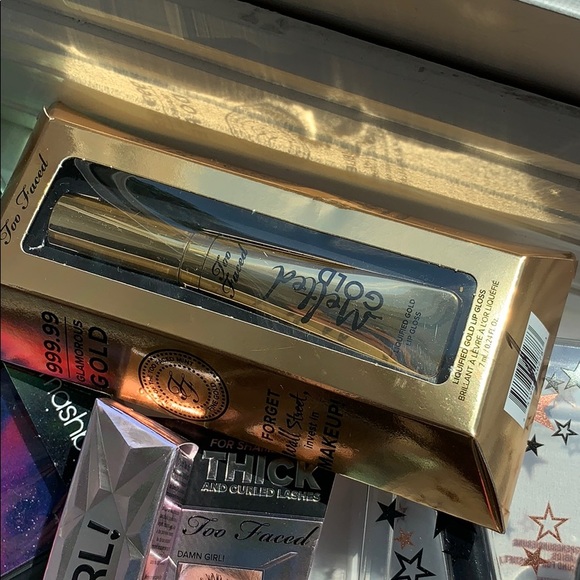 BEAUTY BUNDLE! - Picture 4 of 5